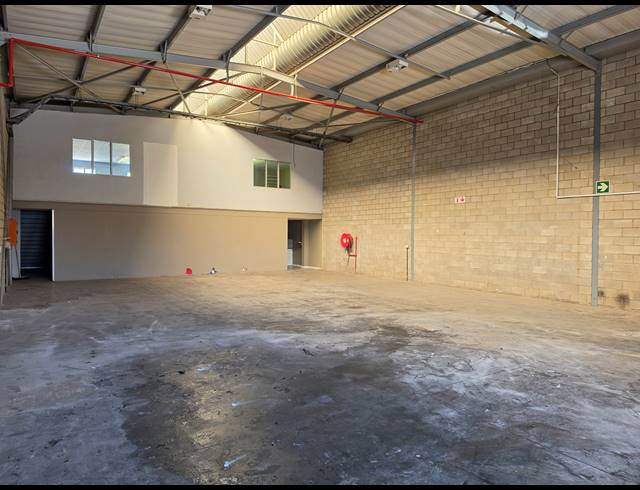 394M² MINI FACTORY TO LET IN KYA SANDS